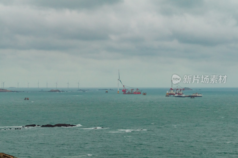 海岛海滩与海上发电场-福建平潭