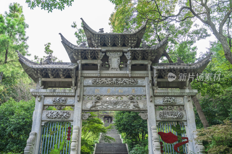 杭州凤凰山万松书院风景