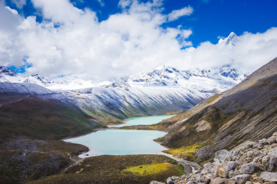 西藏山南山水自然风景