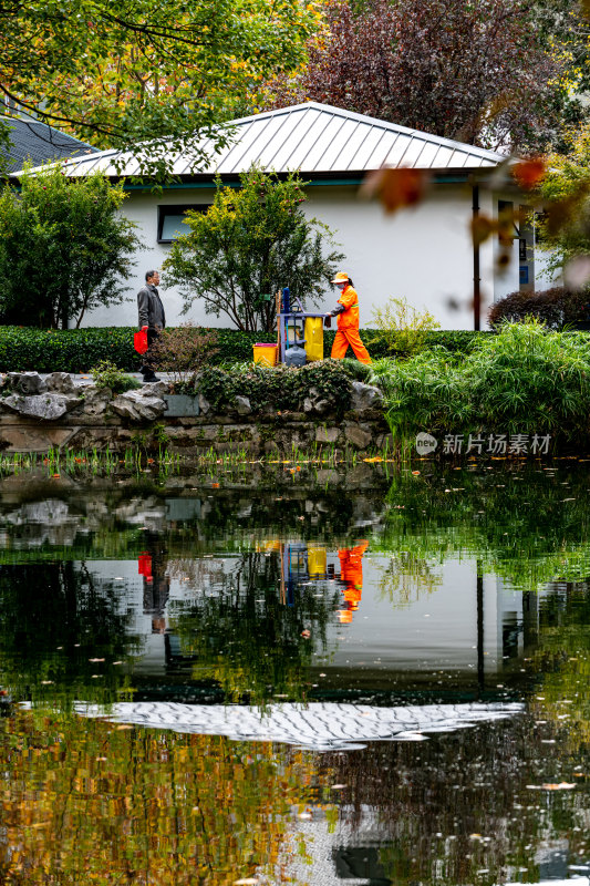 上海闸北公园秋色景观