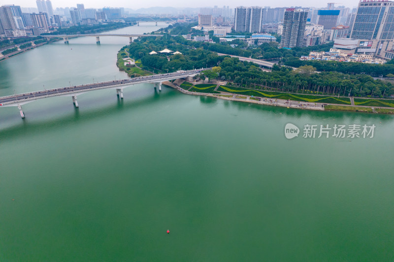 广西南宁城市风光航拍图