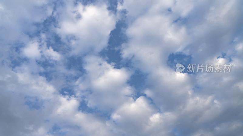 蓝天白云晴空万里的天空景象