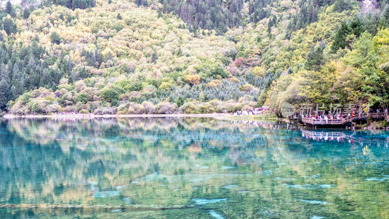 四川九寨沟景区的初秋风景综合镜头