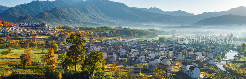 安徽徽州黄山黟县皖南徽派建筑秋色卢村村落