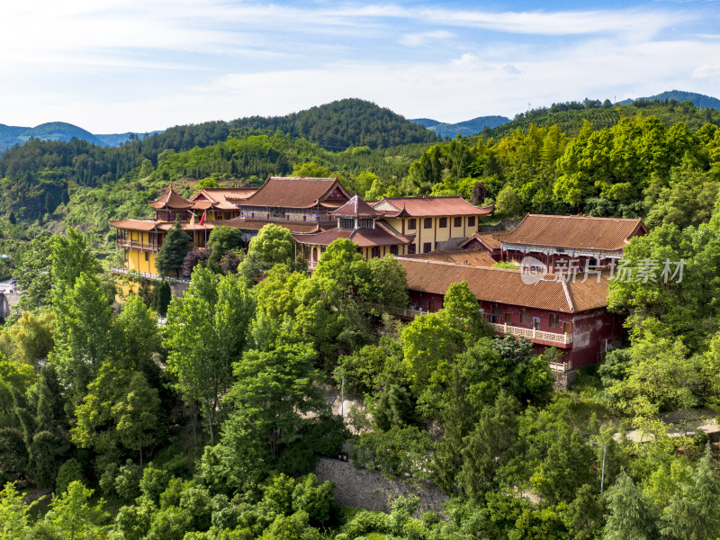 湖南新晃燕来寺古建筑航拍摄影图