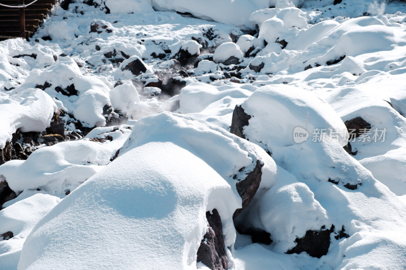 长白山冬日积雪