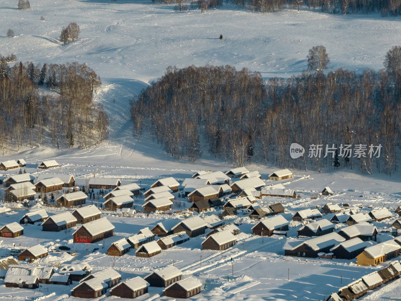 新疆北疆阿勒泰禾木冬季雪景童话世界航拍