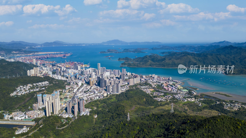 深圳梧桐山航拍远眺盐田区