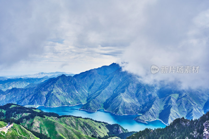 新疆天山天池景区