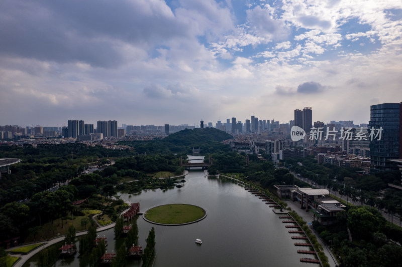 广东佛山千灯湖风光航拍图