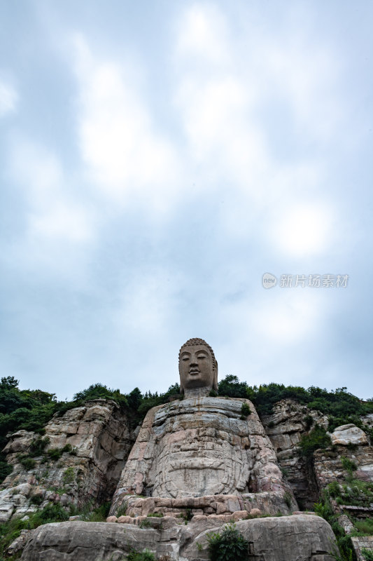 山西太原蒙山大佛自然山水景观