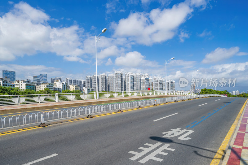 三亚丰兴隆大桥道路