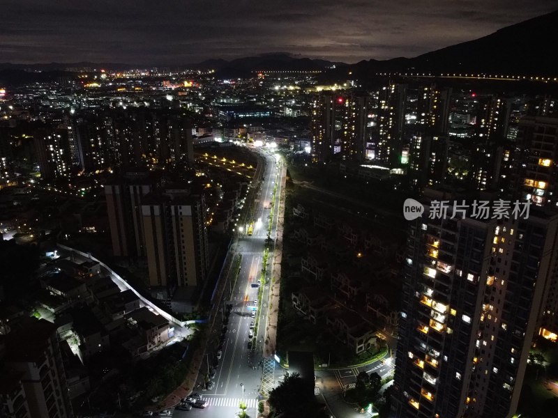 航拍广东省东莞市清溪镇夜景城市风光