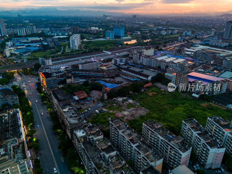 广西玉林城市晚霞航拍图