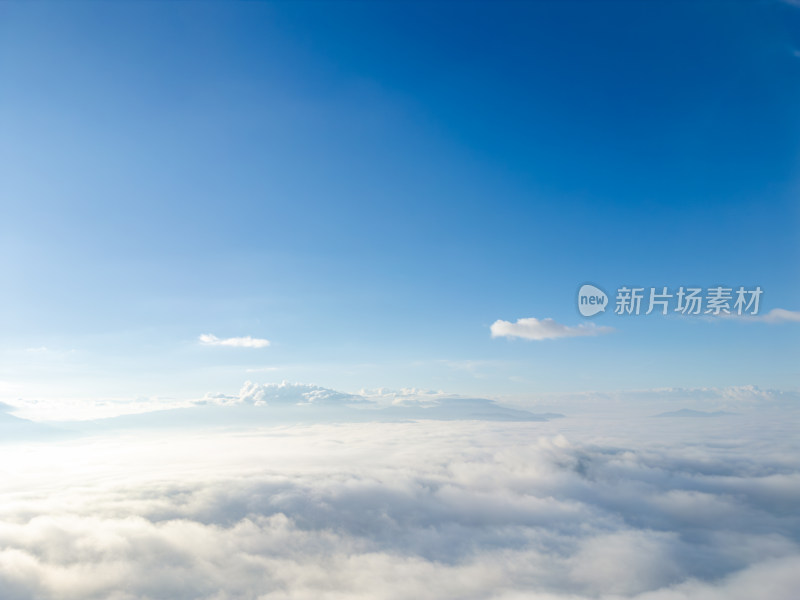 航拍景迈山云海之上的壮阔天空俯瞰全景