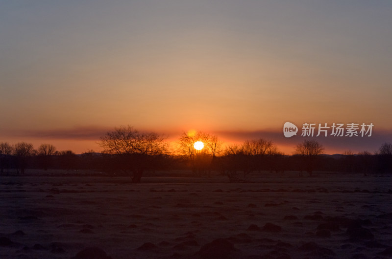 内蒙古呼伦贝尔额尔古纳湿地公园日落夕阳