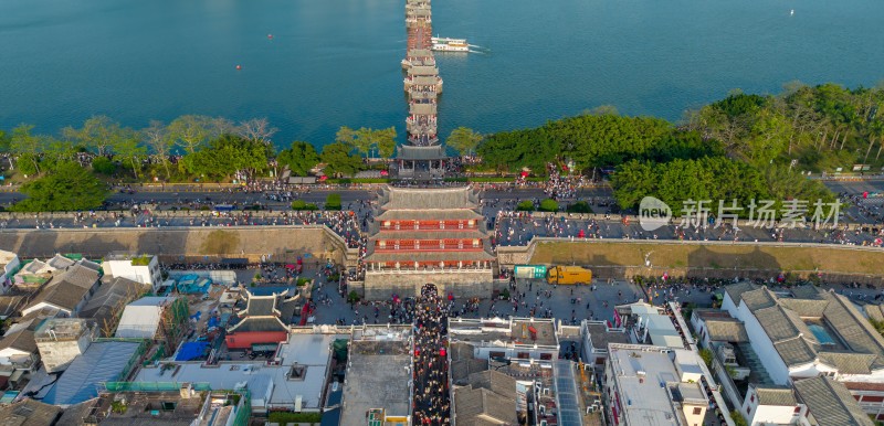 潮州古城五一人潮涌动