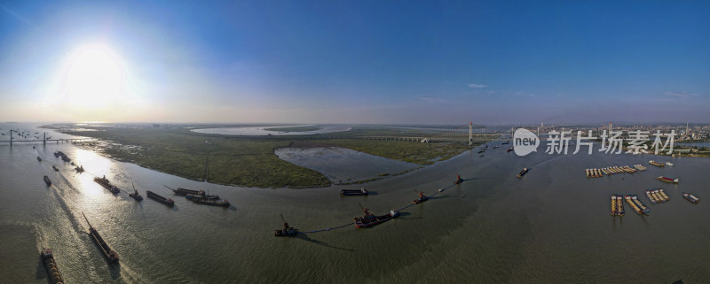 湖南岳阳洞庭湖风光全景图