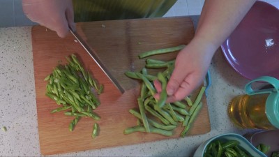 圆豆角切丝切豆角