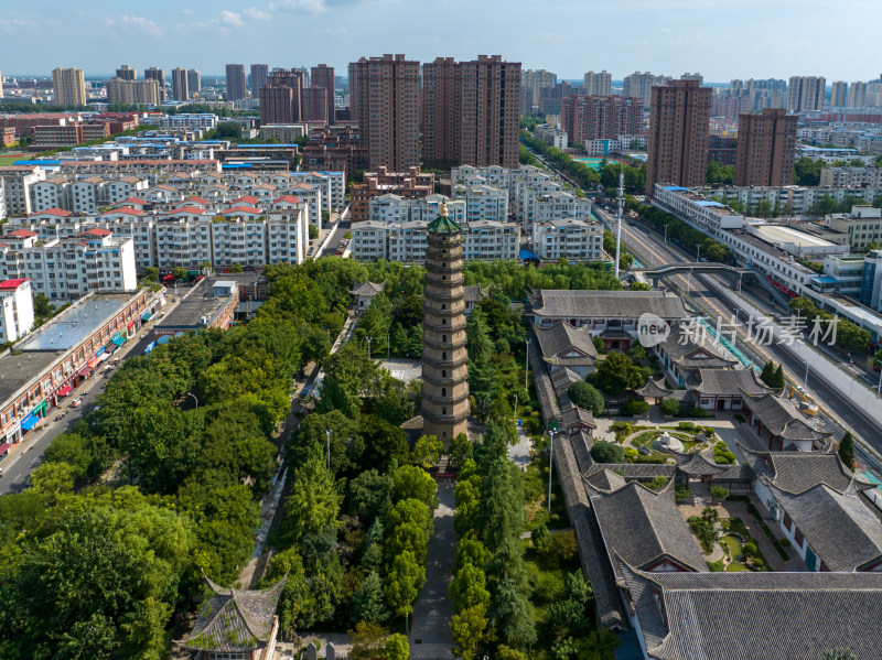 航拍夏季白天河南许昌文峰塔风光