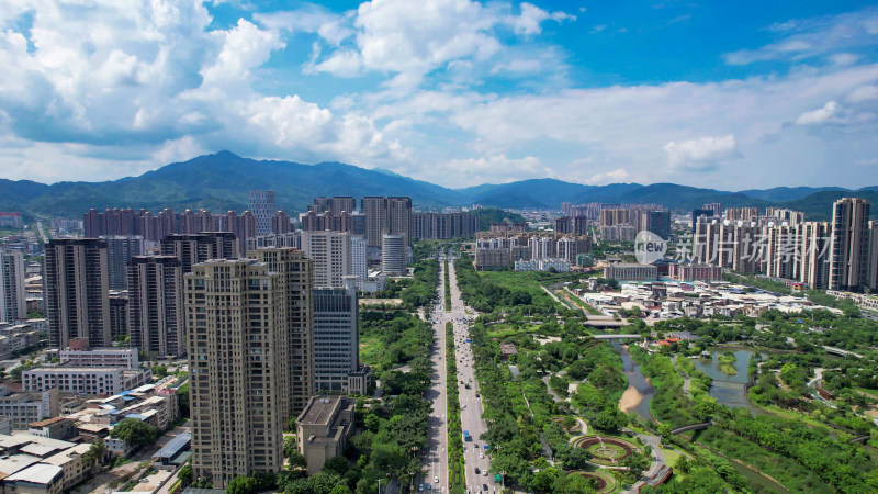 福建龙岩城市大景蓝天白云航拍