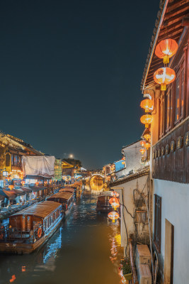 苏州七里山塘历史文化街区夜景