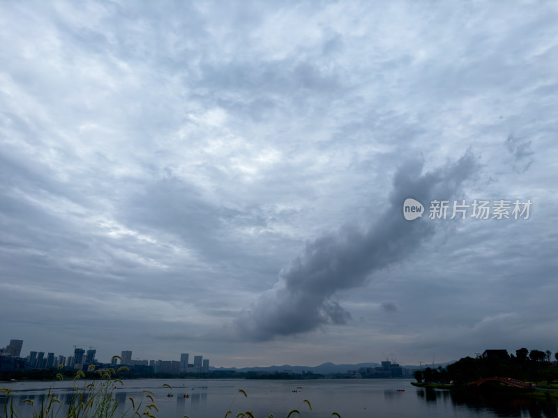 成都兴隆湖边景色