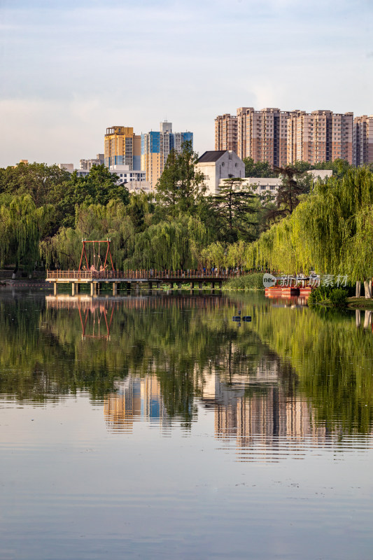 陕西西安兴庆宫公园景点景观