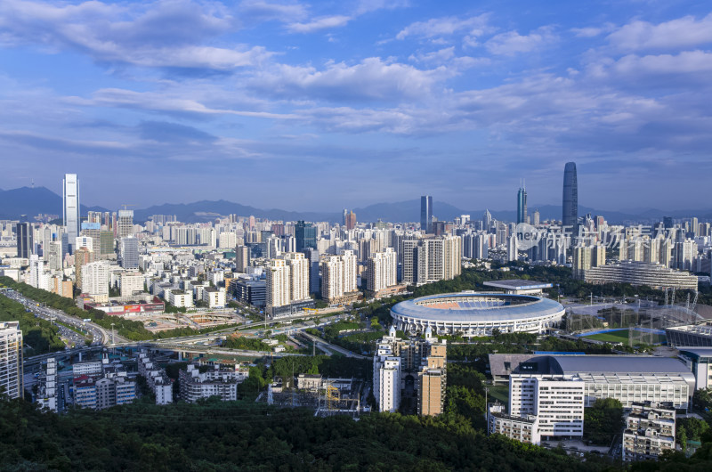 深圳笔架山顶看罗湖CBD城市高楼建筑全景