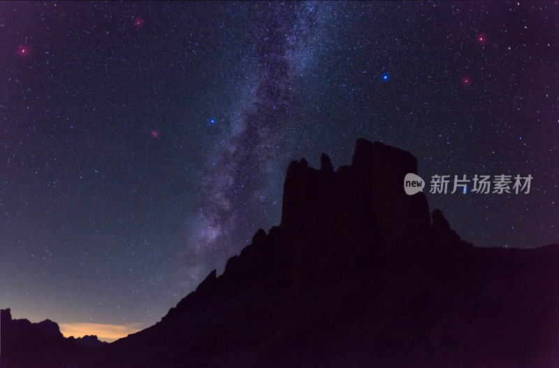 意大利多洛米蒂山区星空