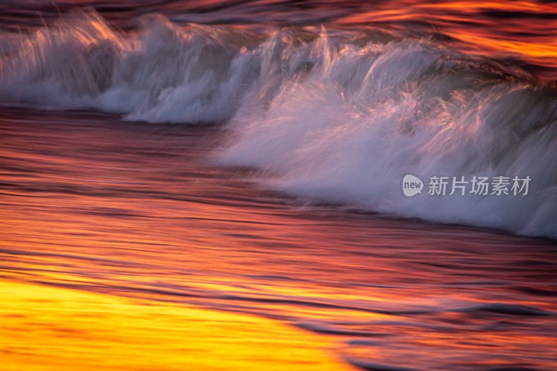 大海浪花巨浪浪潮汹涌海浪波涛汹涌