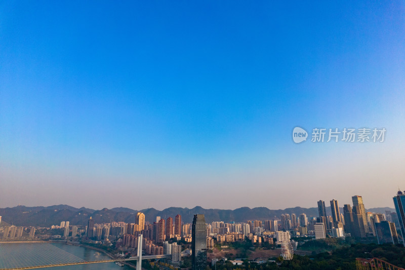 重庆长江两岸长江大桥风光航拍摄影图