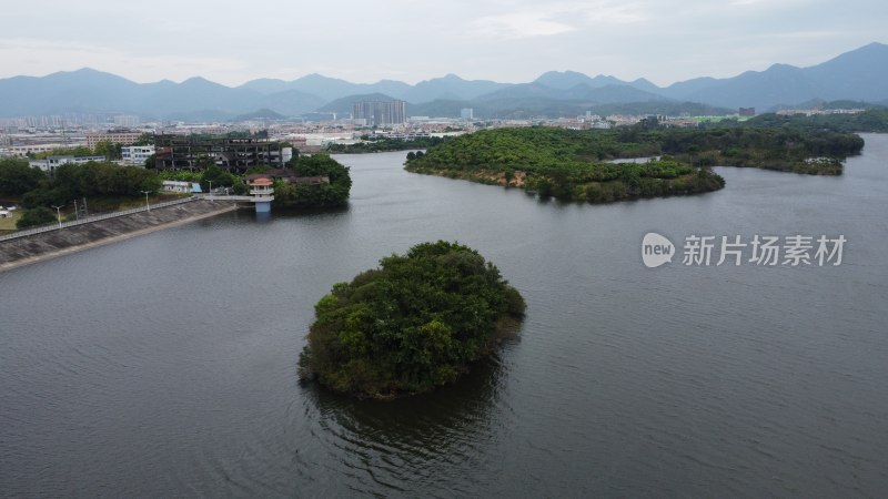 广东东莞：契爷石水库里的小岛