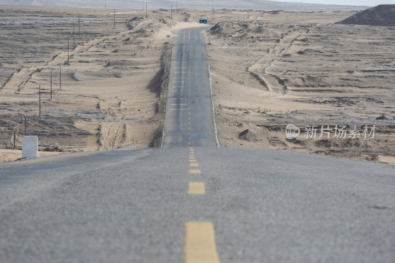 沙漠戈壁公路