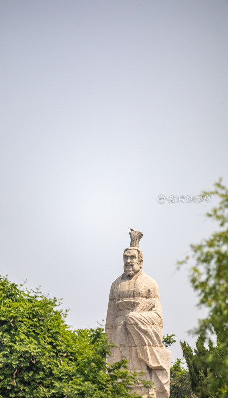 河南开封中国翰园人文始祖伏羲像