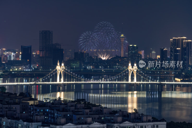 澳门半岛新葡京澳门塔CBD夜景烟花秀