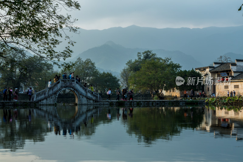 秋天的宏村