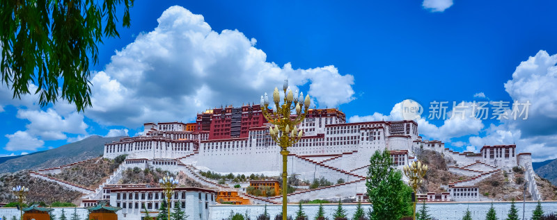 西藏拉萨布达拉宫5A级旅游景区传统古建筑