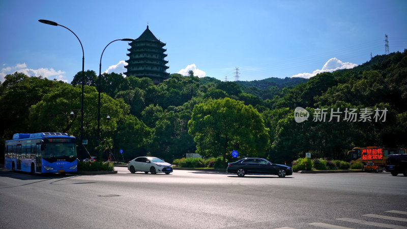 杭州钱塘江六和塔