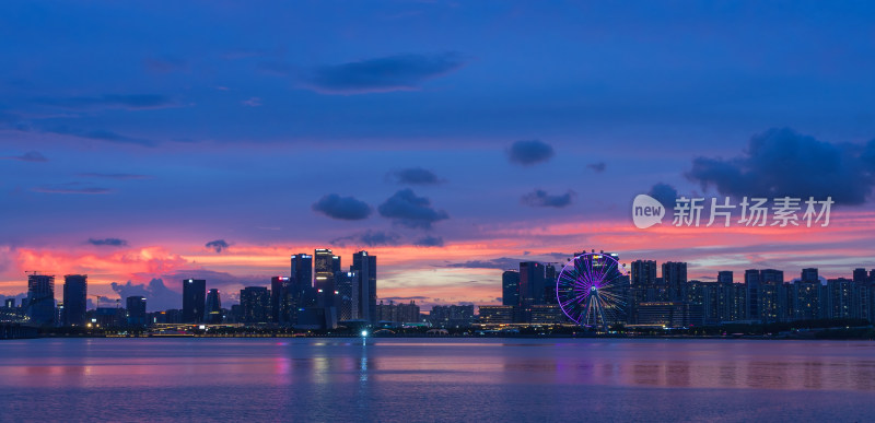 深圳前海湾区之光摩天轮晚霞景观