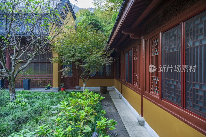 杭州飞来峰永福寺古建筑风光