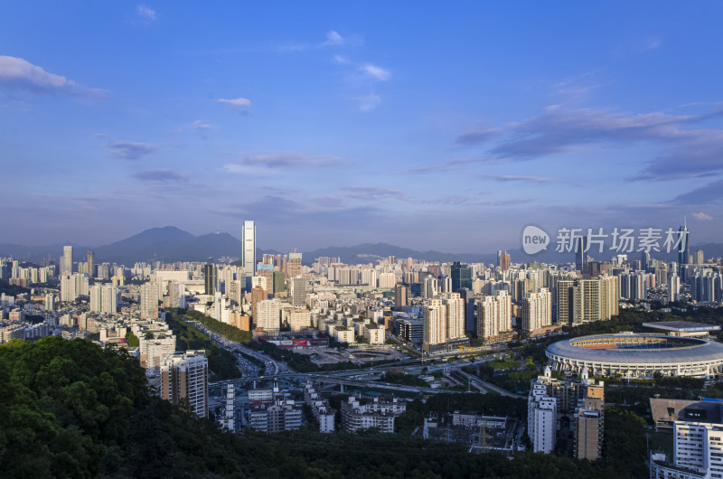 深圳笔架山顶看罗湖CBD城市高楼建筑全景