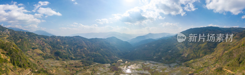 航拍云南元阳梯田田园风光全景图