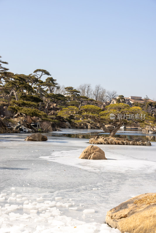 罗红摄影艺术馆中式园林的冰雪景观