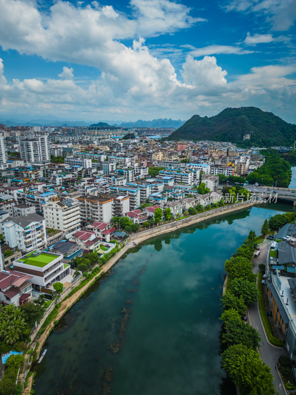 桂林小东江周边城市建筑