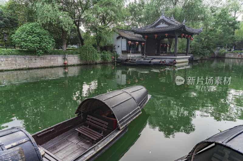 绍兴仓桥直街江南水乡风景