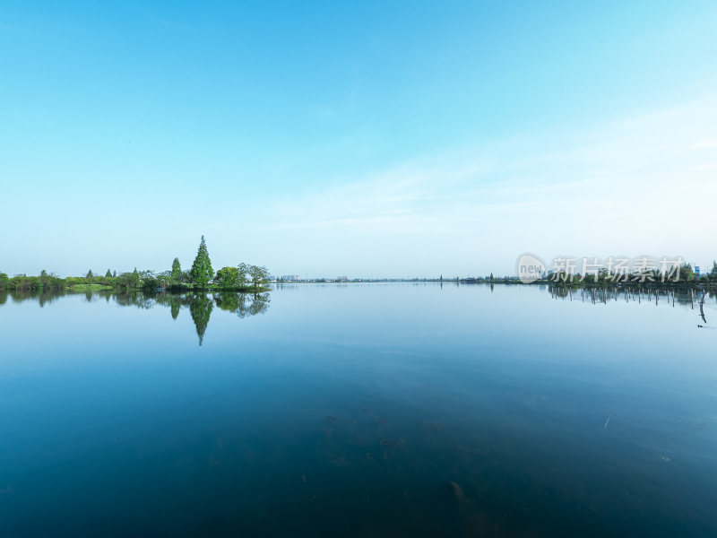 绍兴江南水乡东鉴湖风景