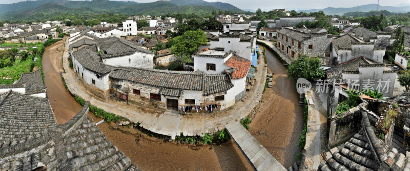 古色古香的传统古建筑屋檐 安徽查济古村