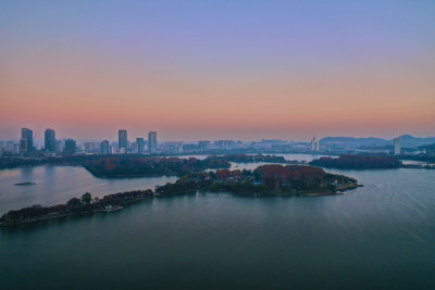 夕阳下的南京城