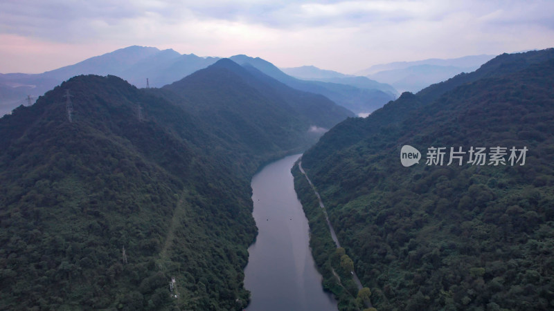 湖南郴州东江湖小东江清晨迷雾航拍